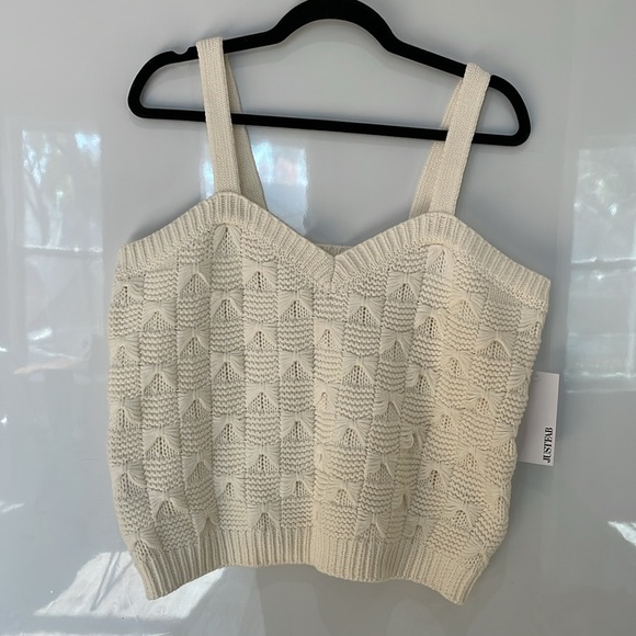 JUSTFAB Knit Tank Top Creamy White Color With Bow Design NWT Size 1X - Picture 5 of 12